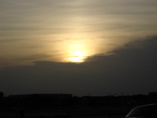 617x456 pixels (41K)